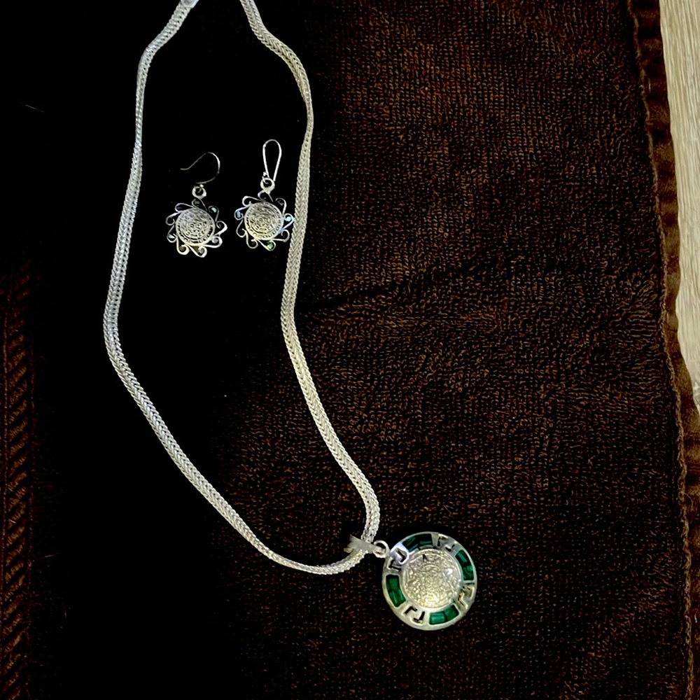 Silver sun dial earrings and puff pendant inlayed green